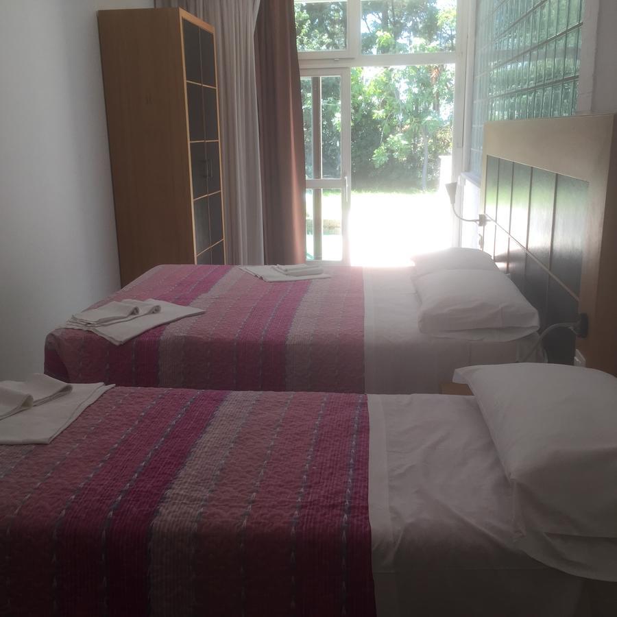 Duna Camere Con Bagno Lido Adriano Eksteriør billede